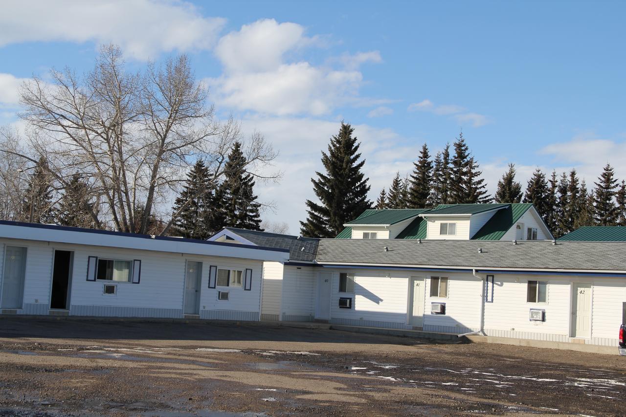 Bluebird Motel Innisfail Eksteriør billede