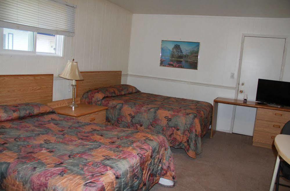 Bluebird Motel Innisfail Eksteriør billede